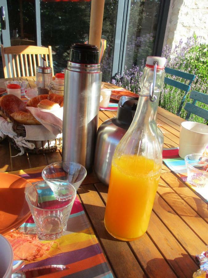 La Grange Aux Hirondelles Bed & Breakfast Sancoins Eksteriør bilde